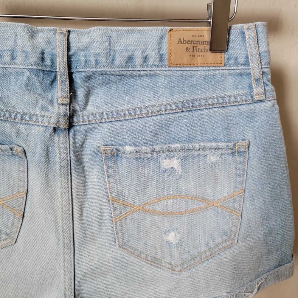 Abercrombie & Fitch Distressed Cutoff Denim Jean Shorts - Picture 10 of 14